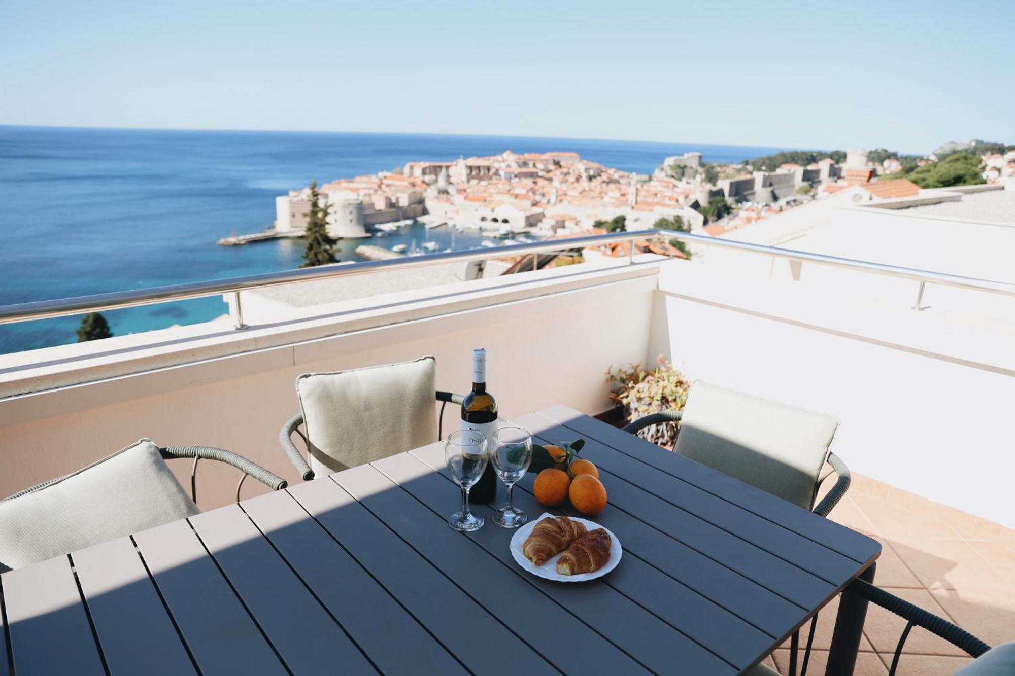 Penthouse Fantasia *