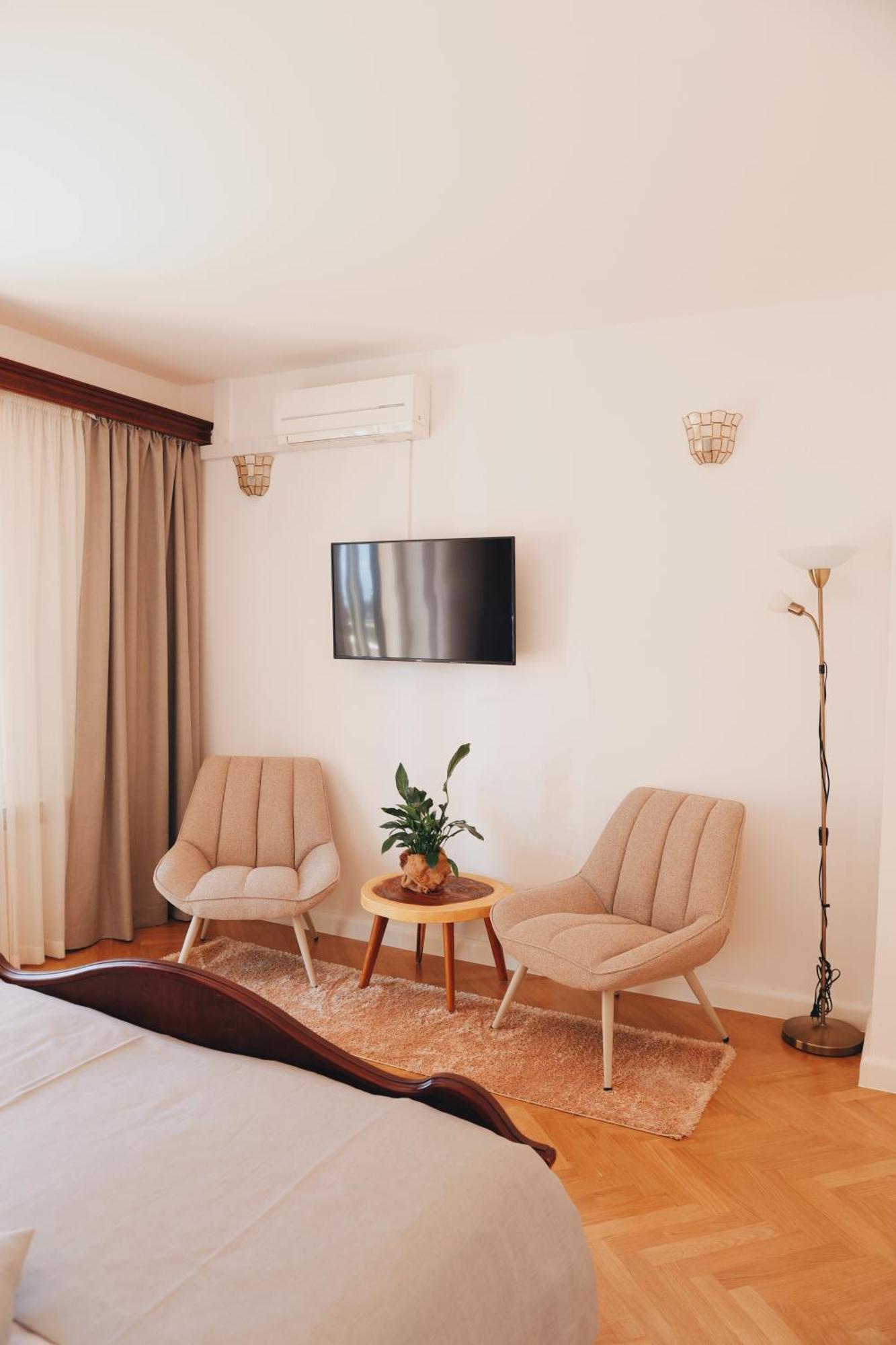 Penthouse Fantasia Apartment